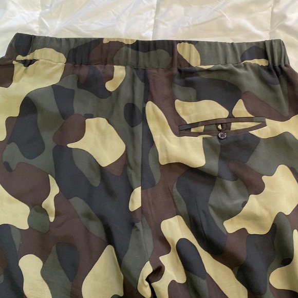 Revolve Haute Hippie Camo Silk Pants Fatigue Womens S Boho Chic Artsy Hipster - Picture 13 of 15